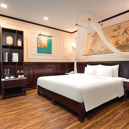 Amanda Luxury Cruise Hotel Ха Лонг Екстериор снимка