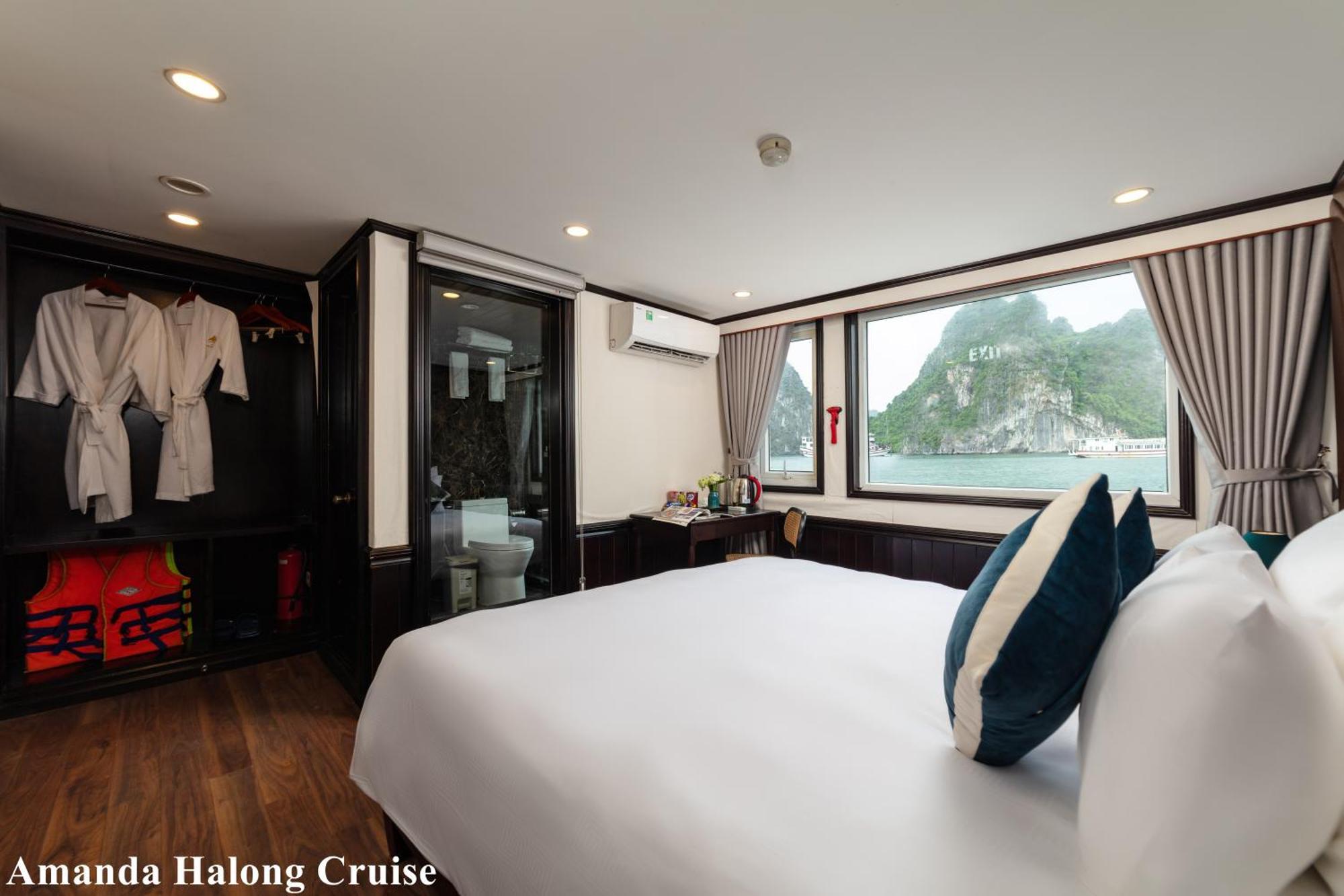 Amanda Luxury Cruise Hotel Ха Лонг Екстериор снимка