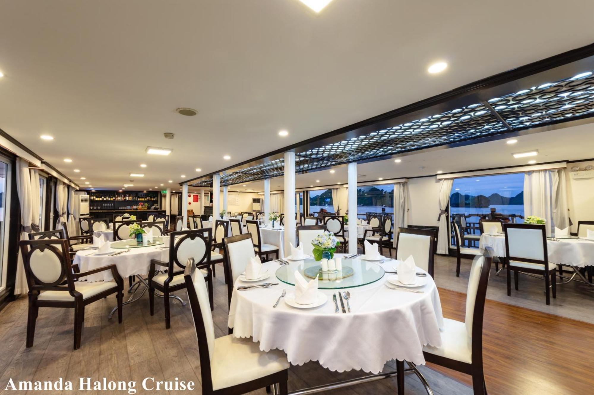 Amanda Luxury Cruise Hotel Ха Лонг Екстериор снимка