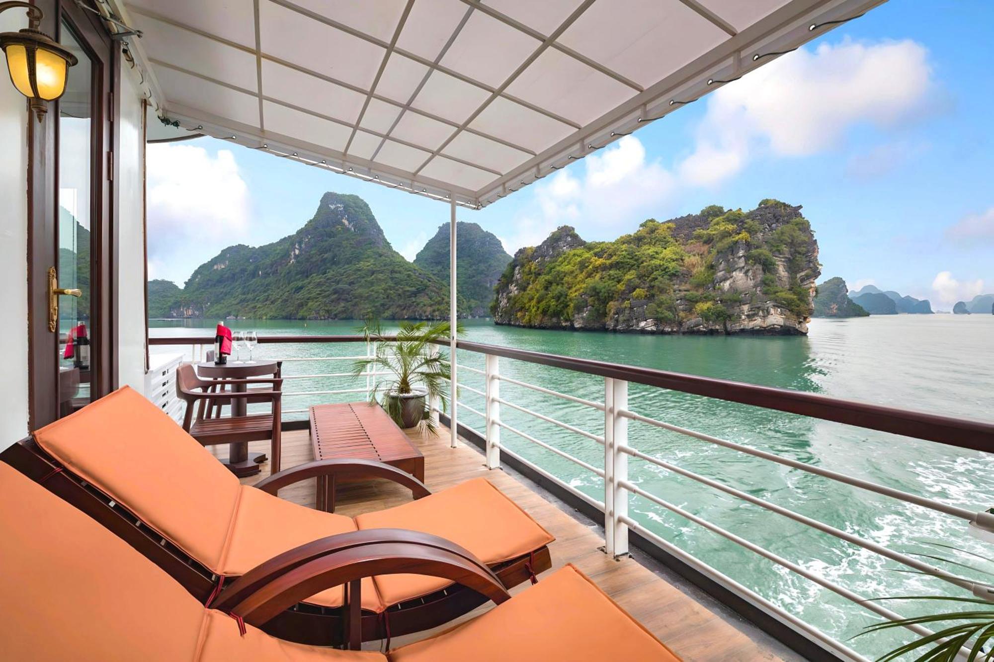 Amanda Luxury Cruise Hotel Ха Лонг Екстериор снимка
