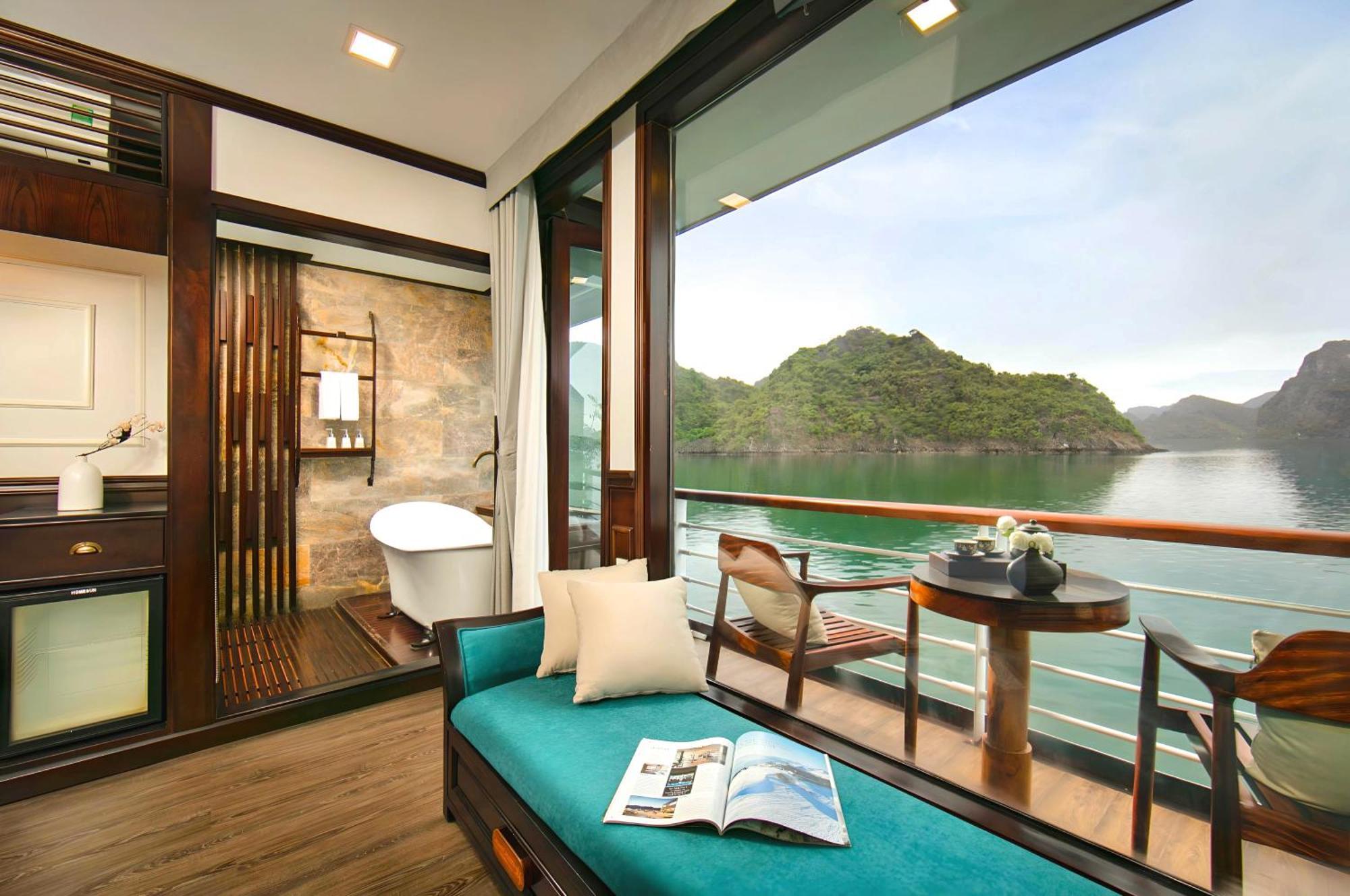 Amanda Luxury Cruise Hotel Ха Лонг Екстериор снимка