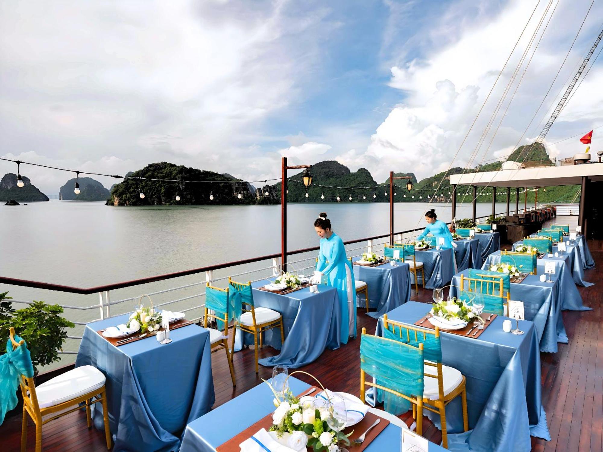 Amanda Luxury Cruise Hotel Ха Лонг Екстериор снимка